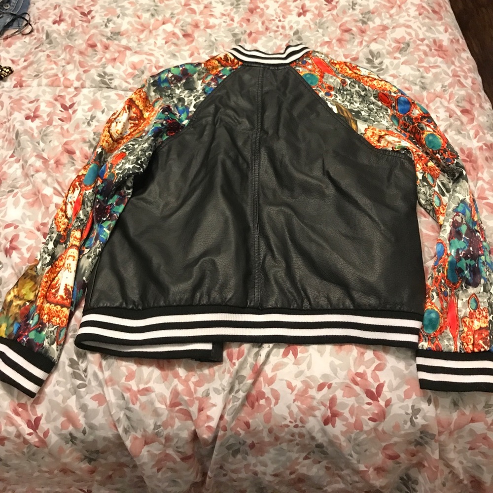 Plus Pleather Bomber Jacket With Abstract Sleeves… - image 3